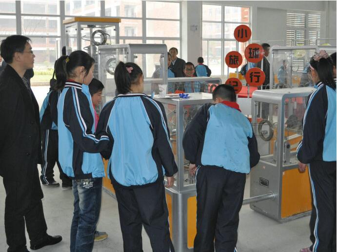 學生親自己體驗科普學習 學生親自己體驗科普學習